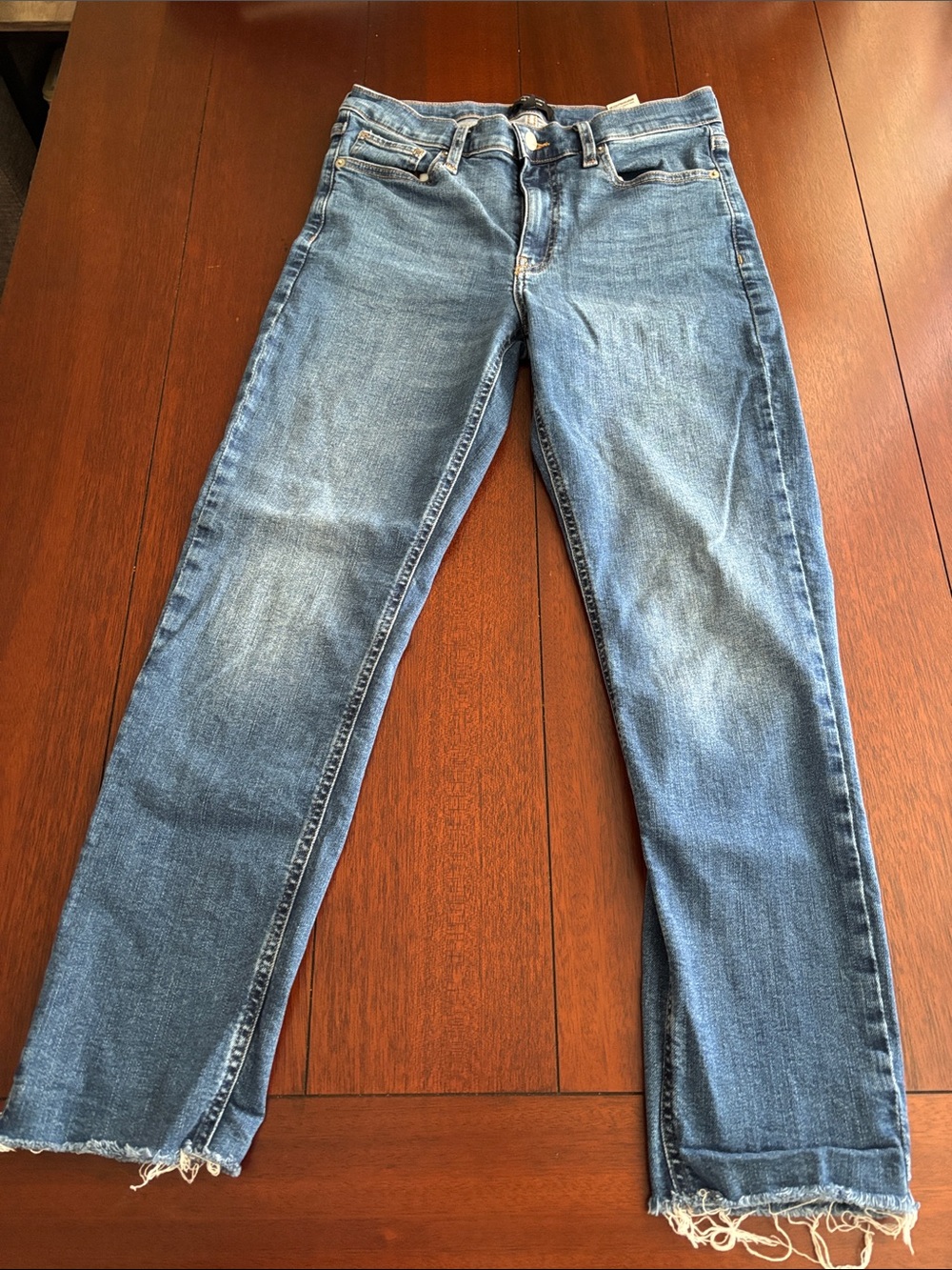Banana Republic Classic Blue Women’s Denim Jeans Size 28/6